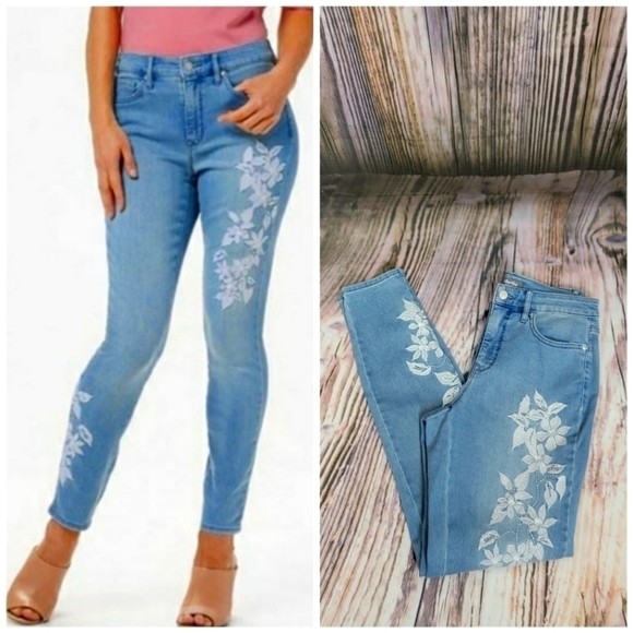 Martha Stewart Denim - Martha Stewart Embroidered 5-Pocket Ankle Jeans